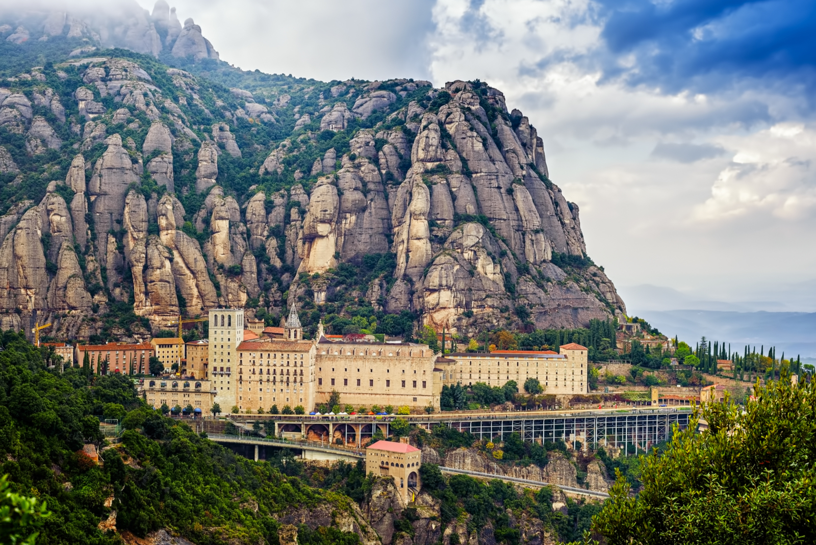 montserrat klooster spanje