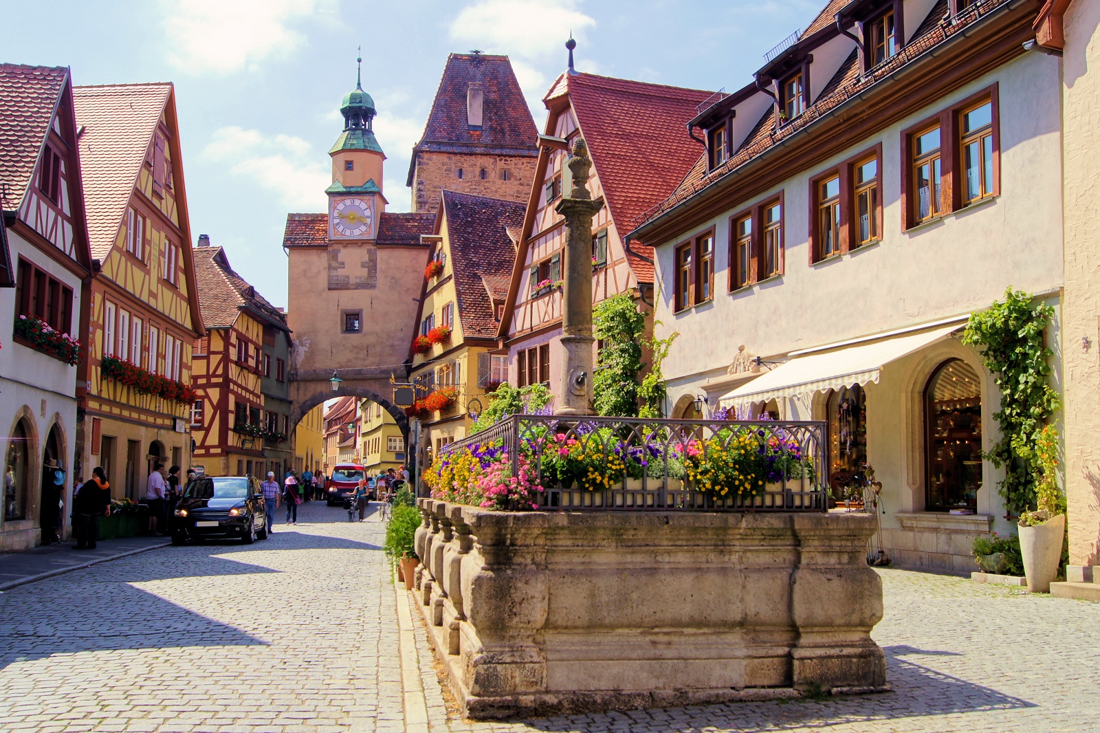 middeleeuwse straat in rothenburg ob der tauber