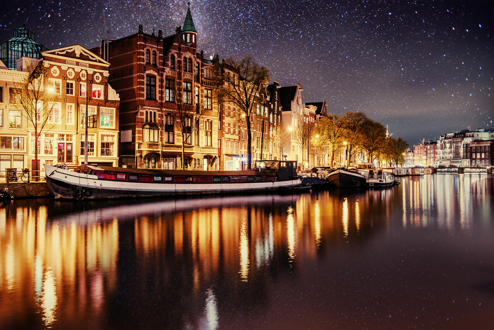 amsterdam bateau ciel étoilé