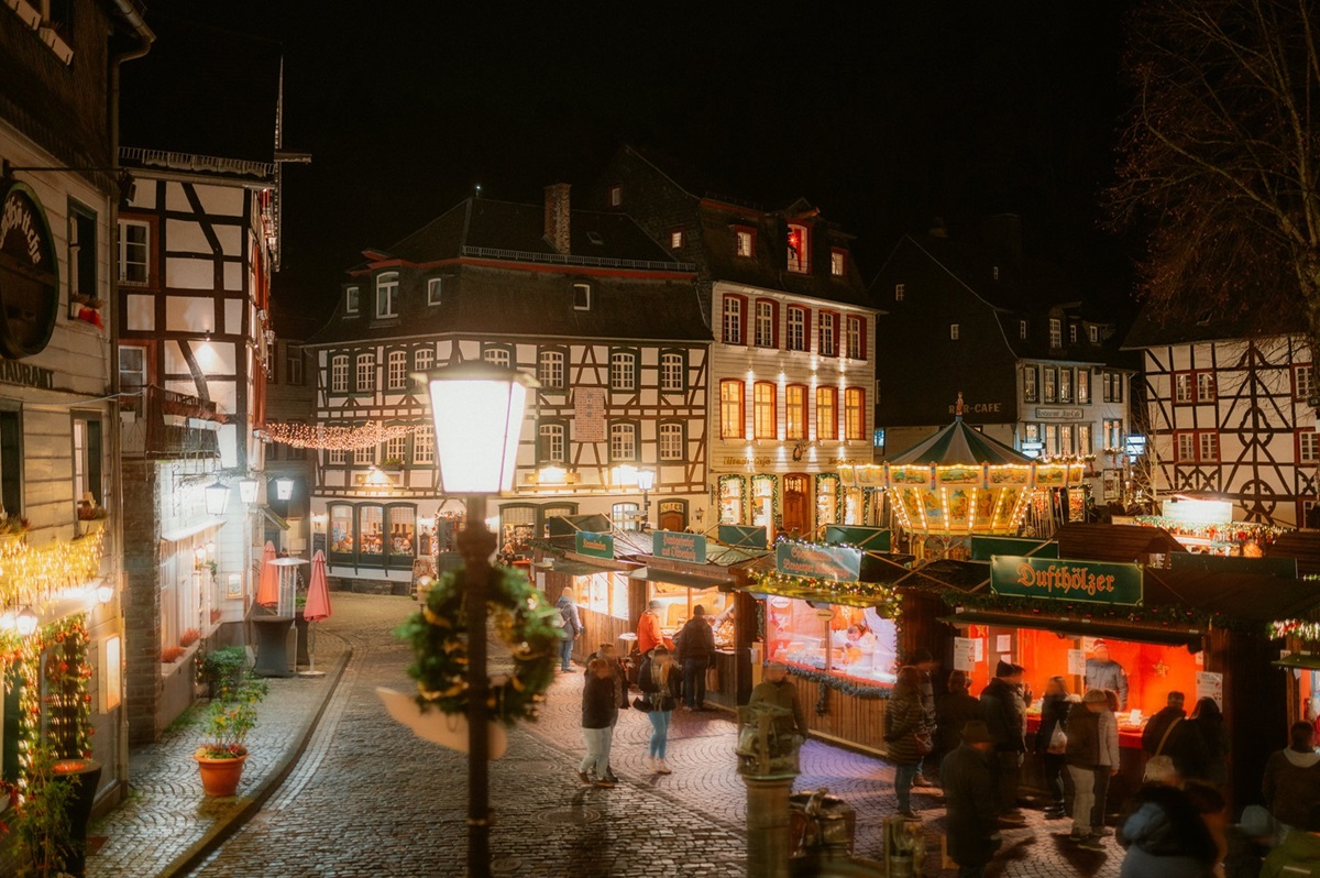 kerstmarkt in monschau