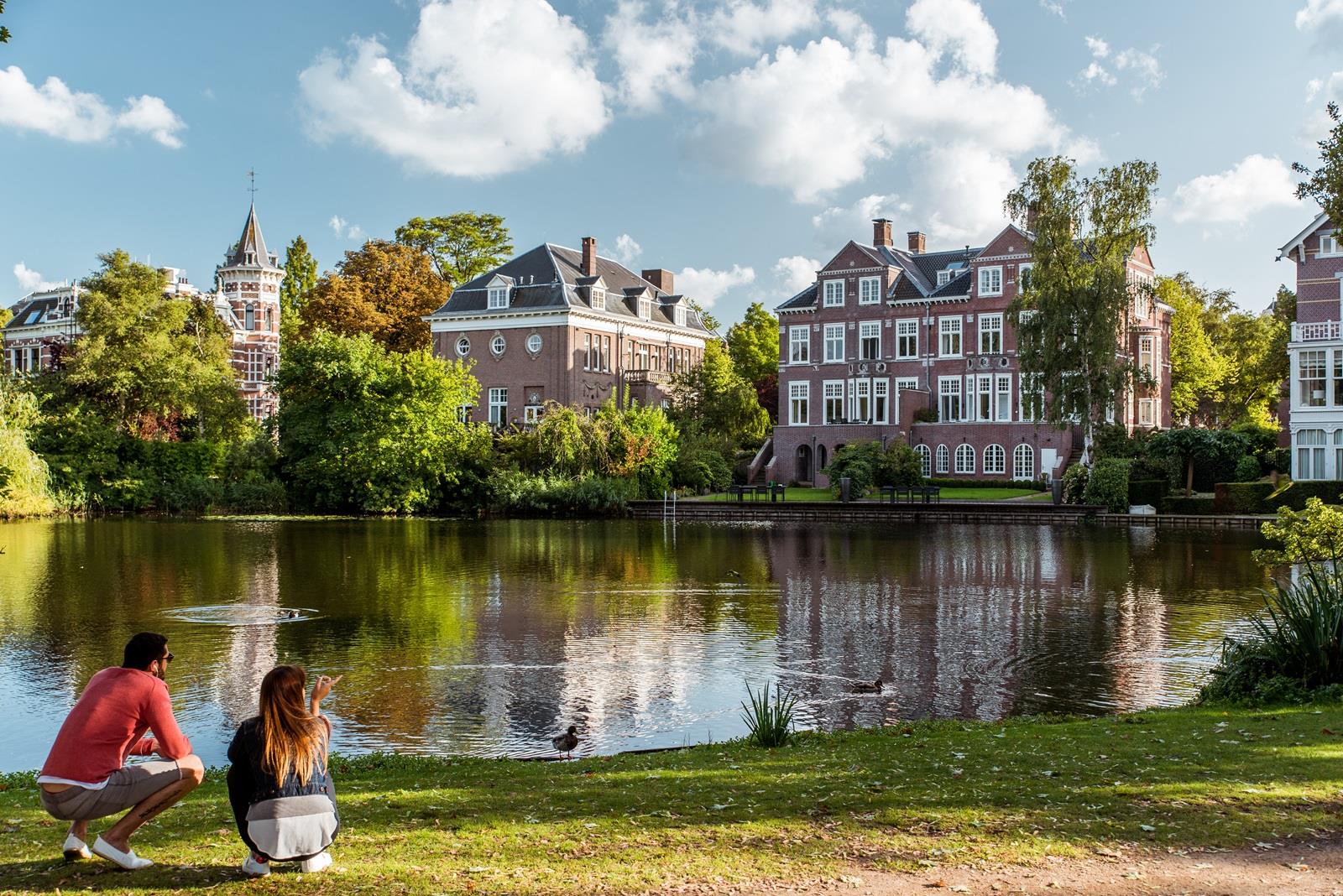 villa in het vondelpark amsterdam