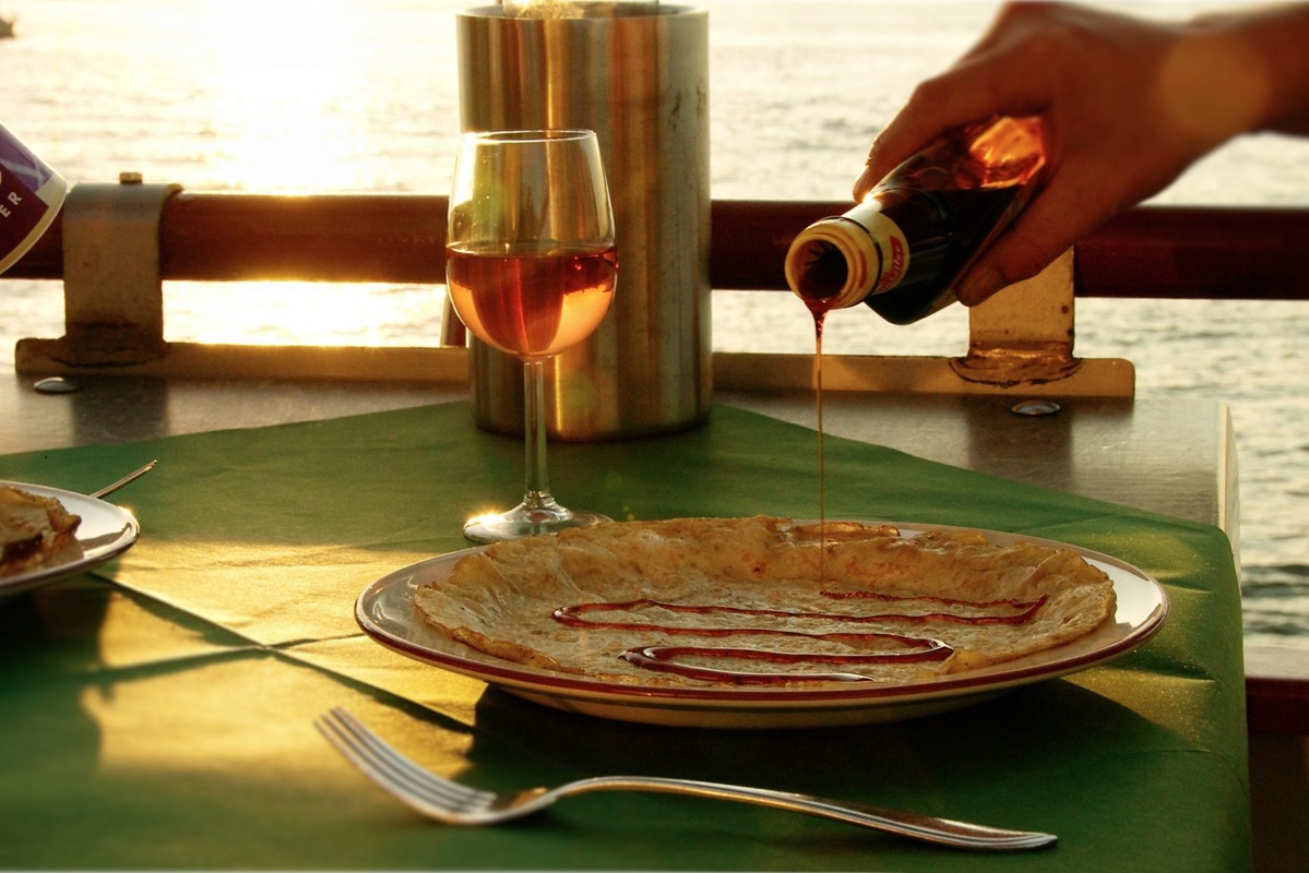 pannenkoekenboot rotterdam