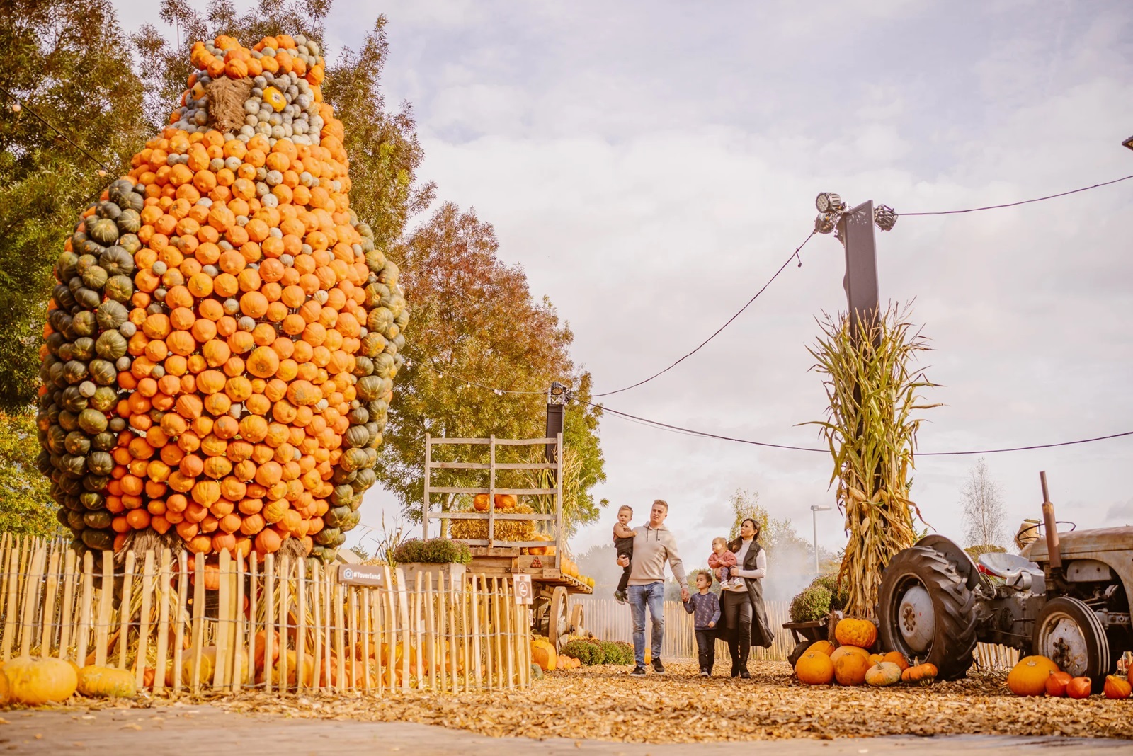 halloween days in toverland